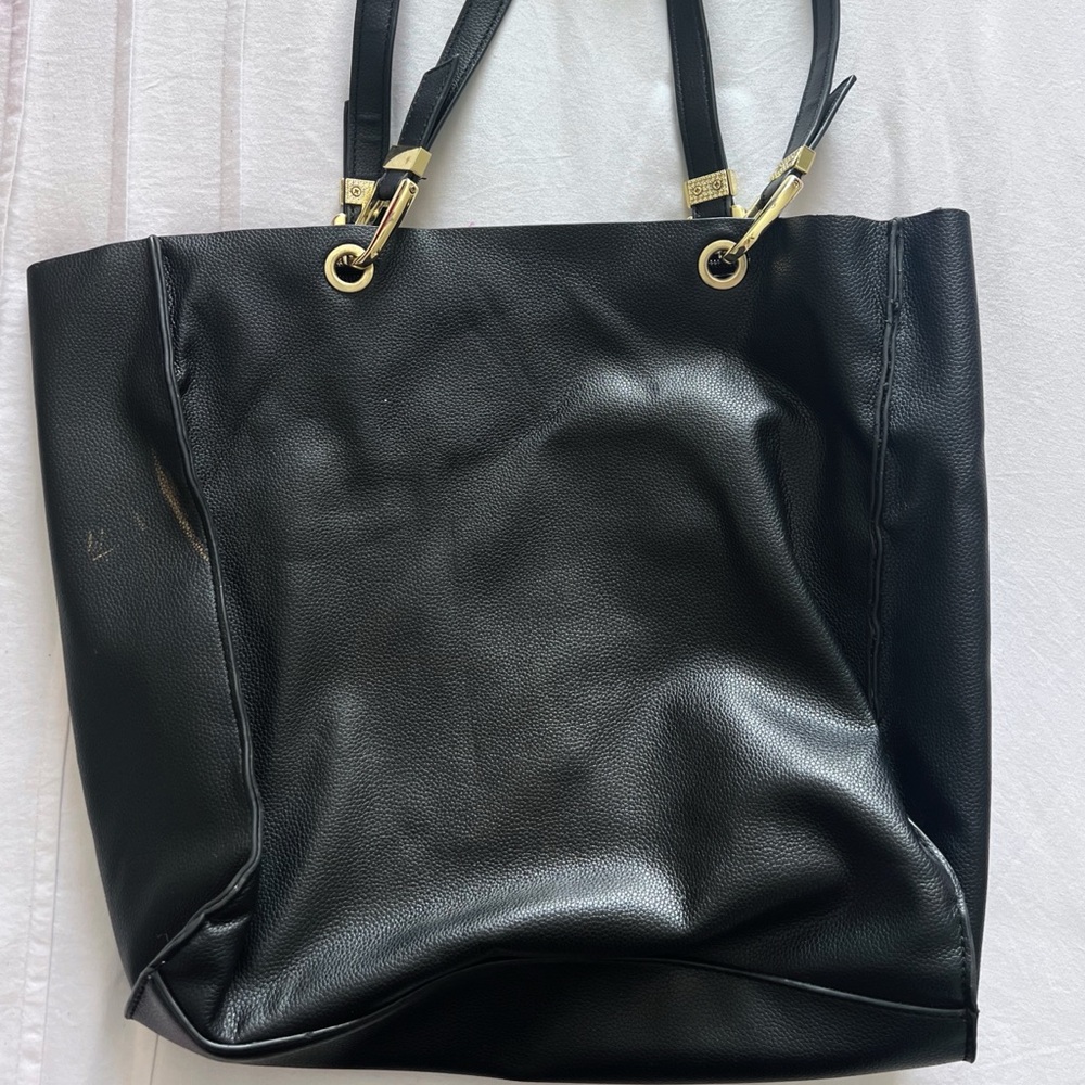 Steve Madden Black Shoulder Bag with Gold Accents - Picture 2 of 9